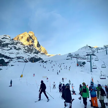 Paradise - Cielo Alto Cervinia Lägenhet *
